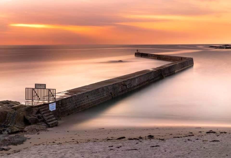 Du Sel A La Vie, Grand Entre Marais Et Ocean * Batz-sur-Mer